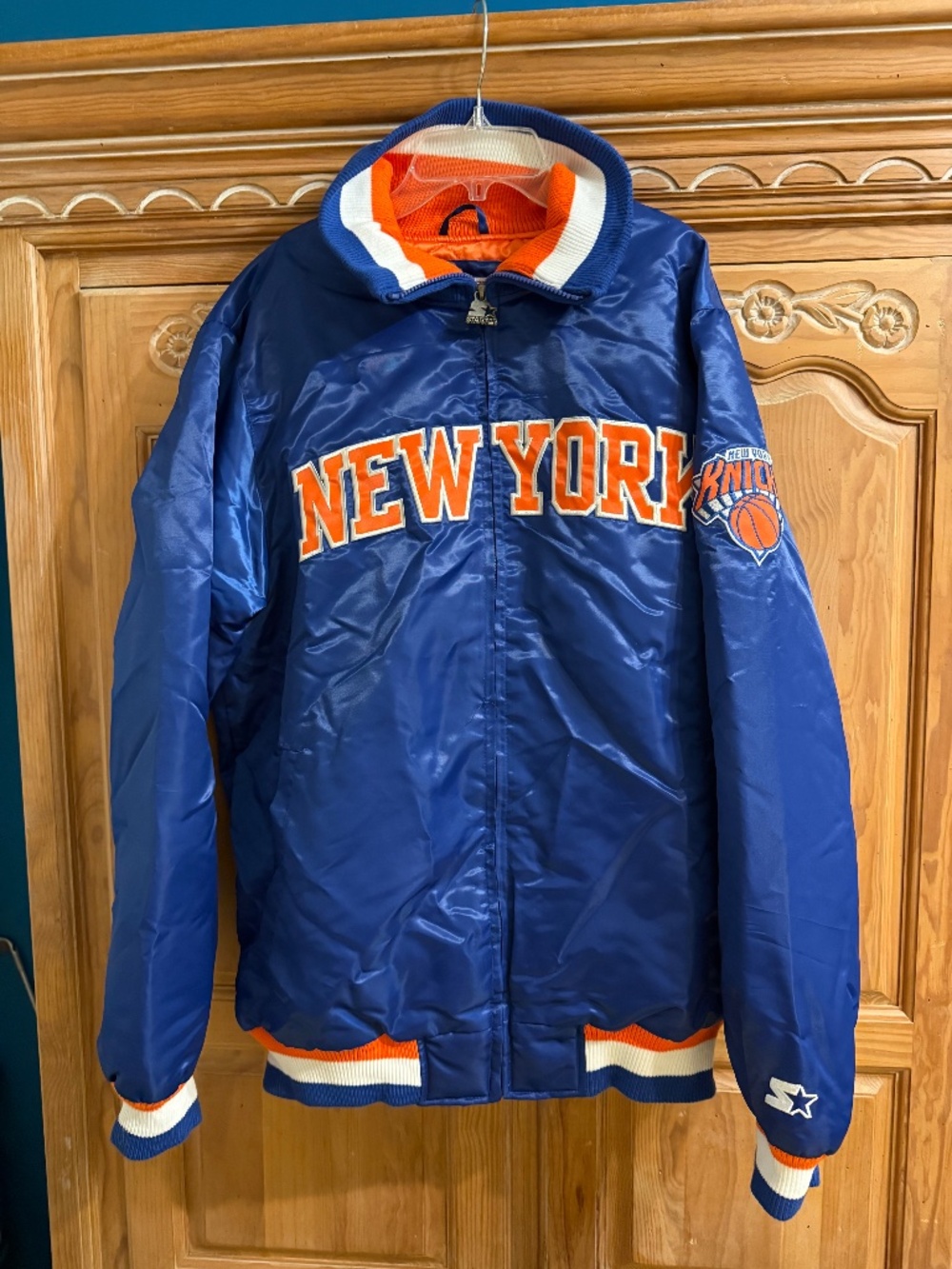 Starter New York Knicks Jacket NBA Bomber Satin Quilted Coat Size L Basketball